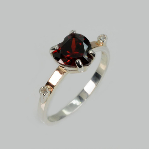 Серебряное кольцо с золотыми напайками