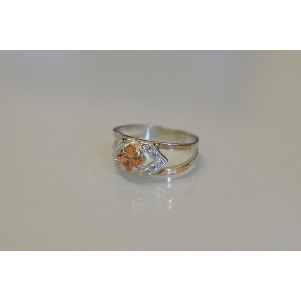 Серебряное кольцо с золотыми напайками (027к)