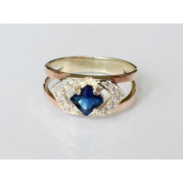 Серебряное кольцо с золотыми напайками (027к)