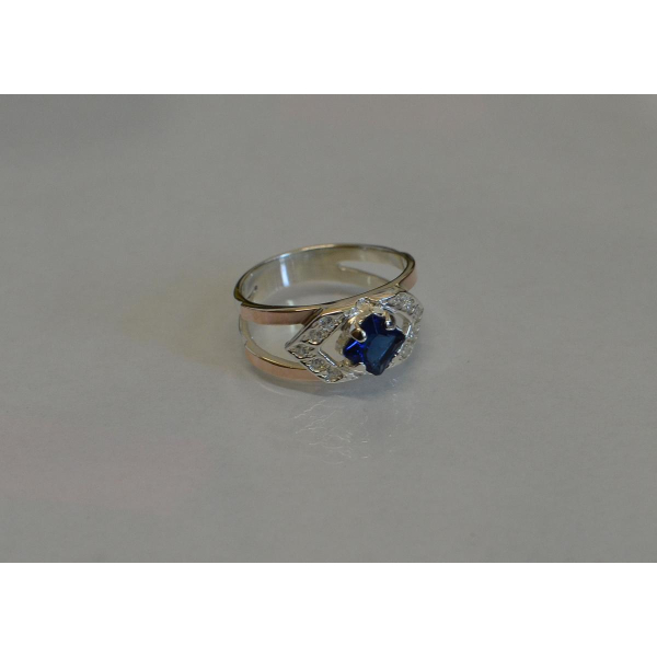 Серебряное кольцо с золотыми напайками (027к)