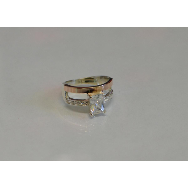 Серебряное кольцо с  накладками из золота (028к)