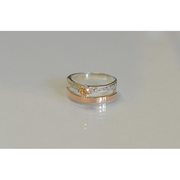 Серебряное кольцо с  накладками из золота (031к)