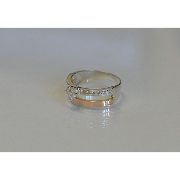 Серебряное кольцо с  накладками из золота (031к)