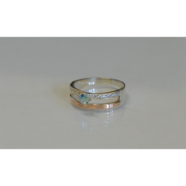 Серебряное кольцо с  накладками из золота (031к)