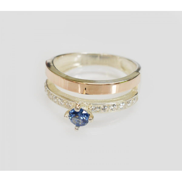 Серебряное кольцо с  накладками из золота (031к)