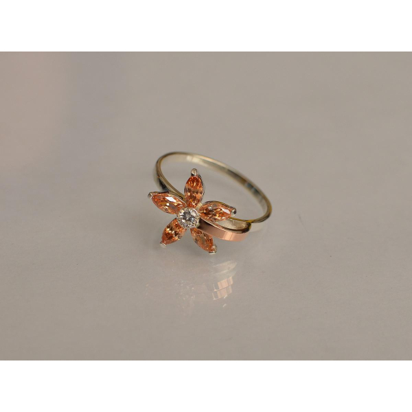 Серебряное кольцо с золотыми вставками (034к)