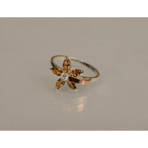 Серебряное кольцо с золотыми вставками (034к)