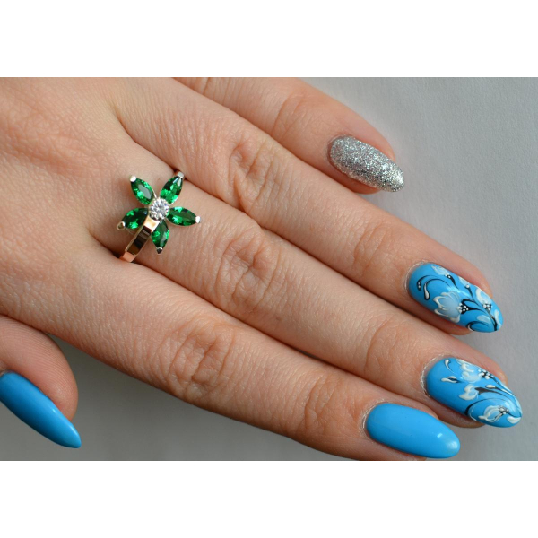 Серебряное кольцо с золотыми вставками (034к)