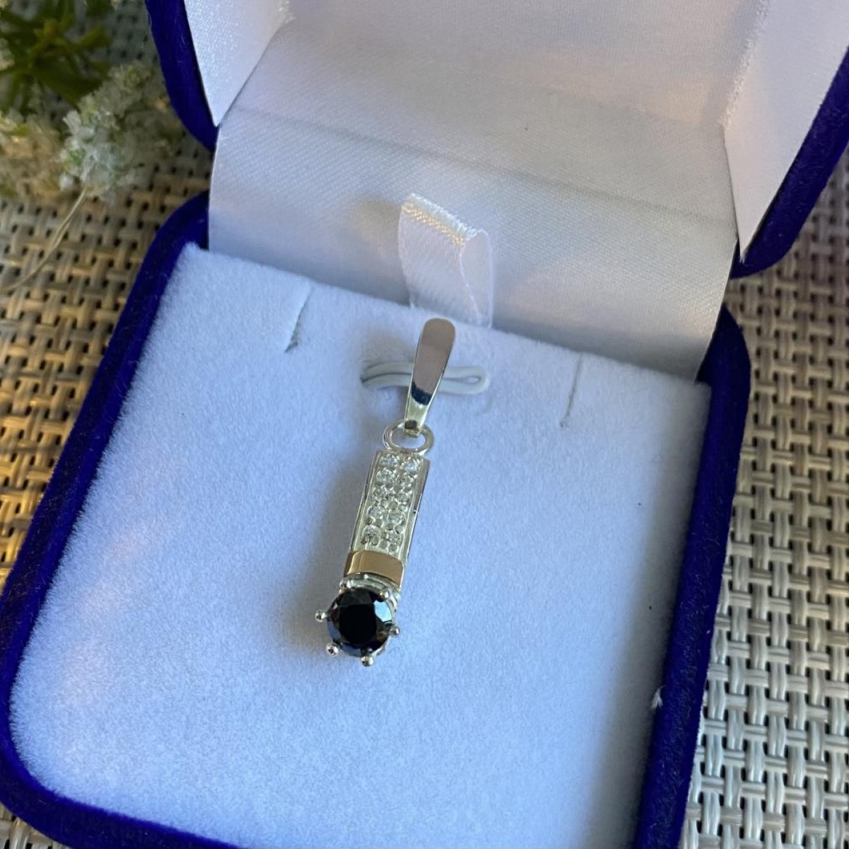 Серебряная подвеска с золотими вставками (035п)