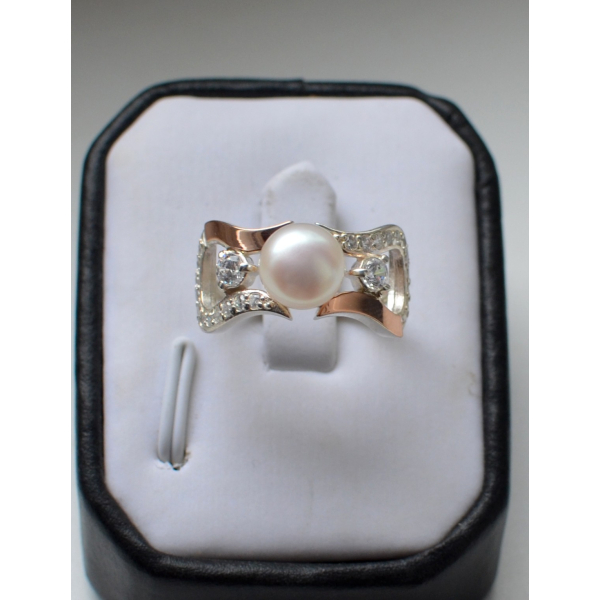 Серебряное кольцо с золотыми вставками (036к)