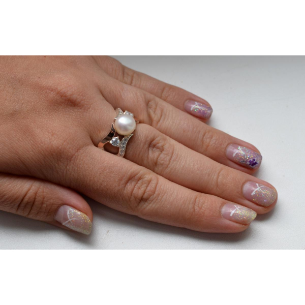 Серебряное кольцо с золотыми вставками (036к)