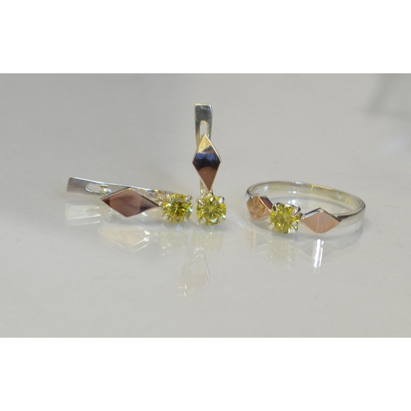 Серебряный набор с пластинами из золота (044)