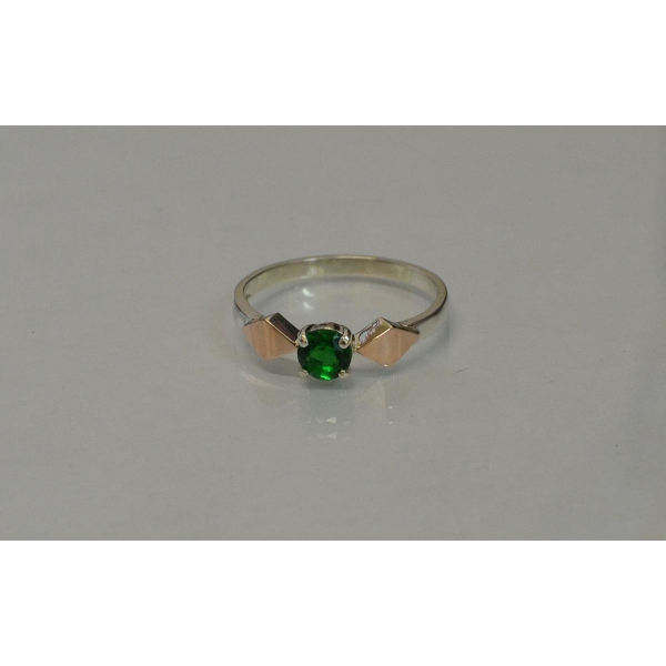 Серебряное кольцо со вставками из золота (044к)