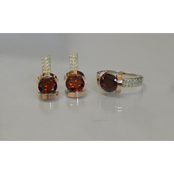 Серебряный гарнитур с золотыми накладками (046)