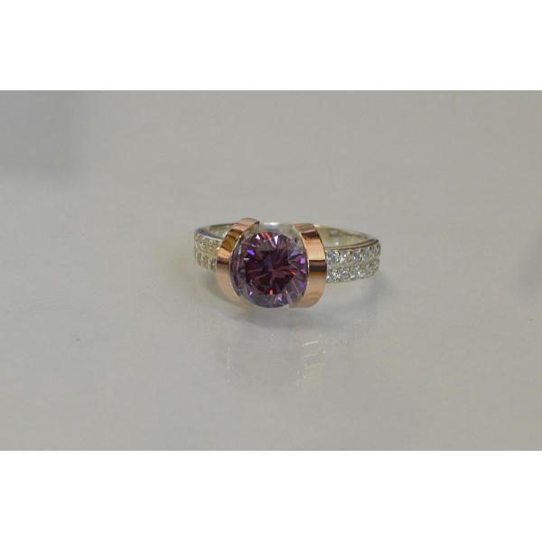 Серебряное кольцо со вставками из золота (046к)