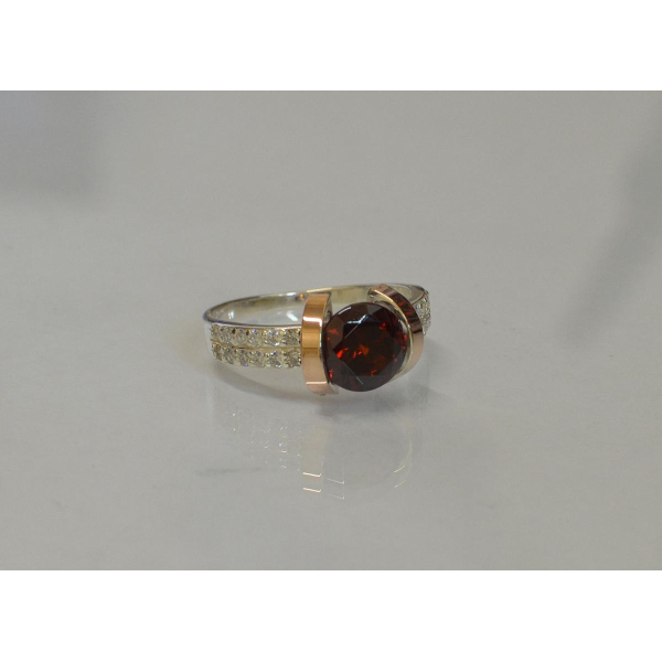 Серебряное кольцо со вставками из золота (046к)