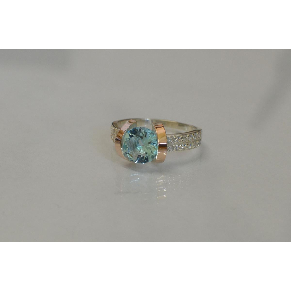 Серебряное кольцо со вставками из золота (046к)