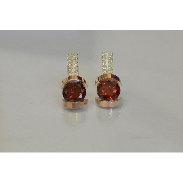 Серебряные серьги со вставками из золота (046с)