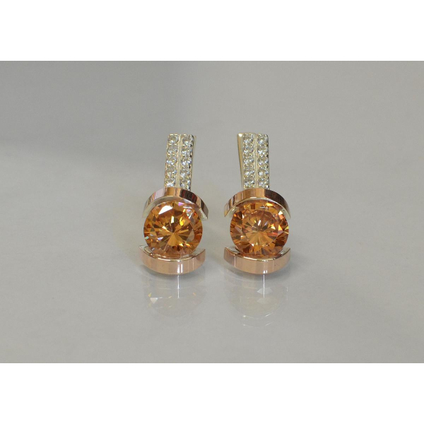 Серебряные серьги со вставками из золота (046с)