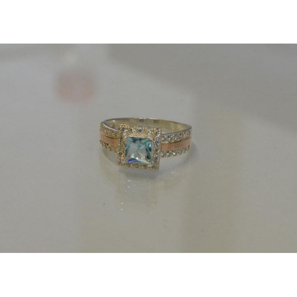 Серебряное кольцо  с накладками из золота (048к)