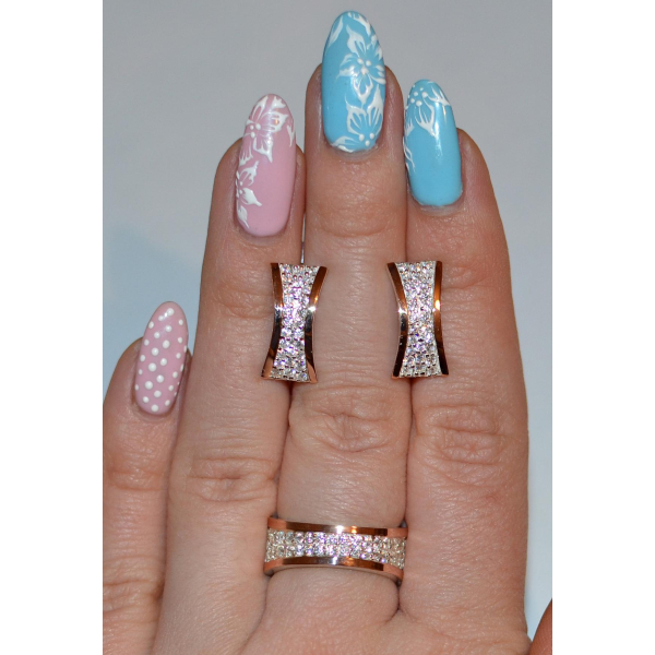 Серебряный нрбор с вставками из золота (049)