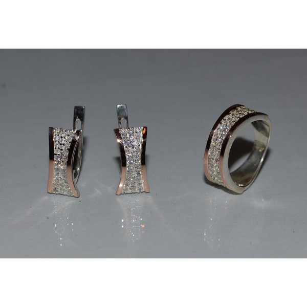 Серебряный нрбор с вставками из золота (049)