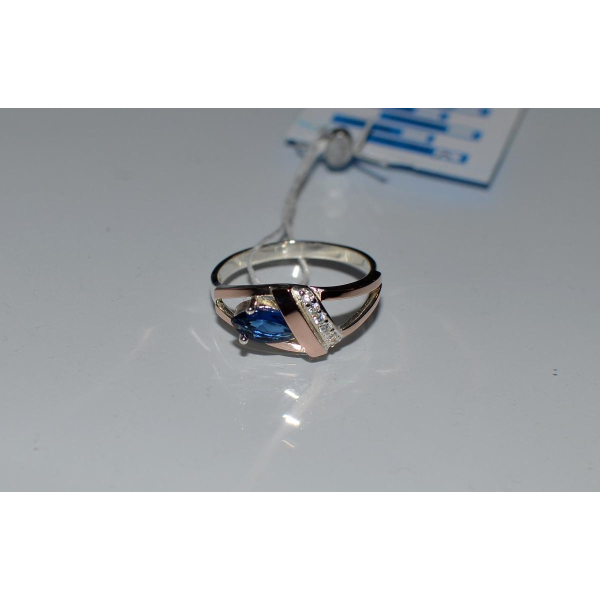 С напайками из золота серебряное кольцо (050к)