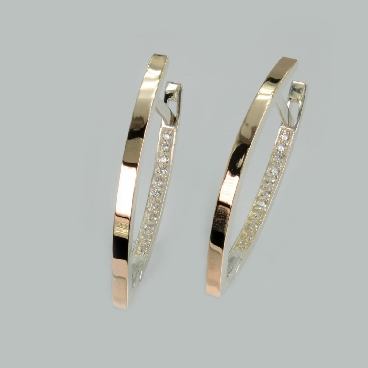 Серебряные серьги со вставками золота (051с)