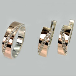 Серебряный комплект с золотыми вставками