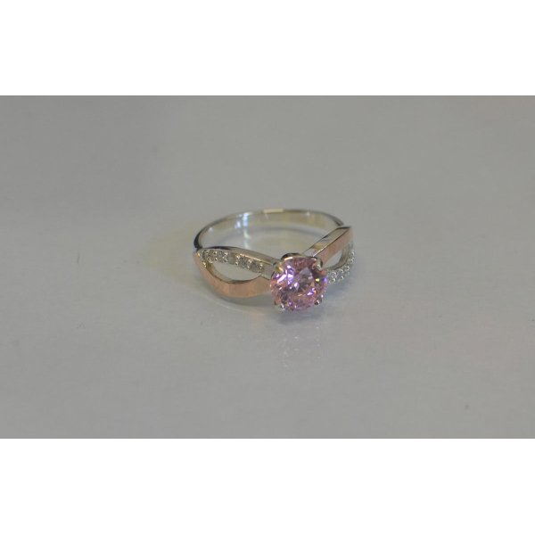 Серебряное кольцо с золотыми вставками (062к)