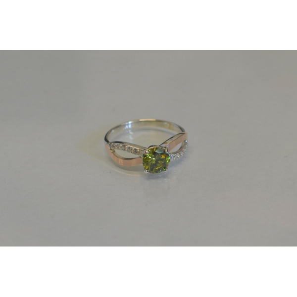 Серебряное кольцо с золотыми вставками (062к)