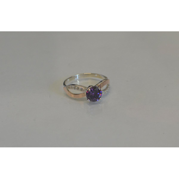 Серебряное кольцо с золотыми вставками (062к)