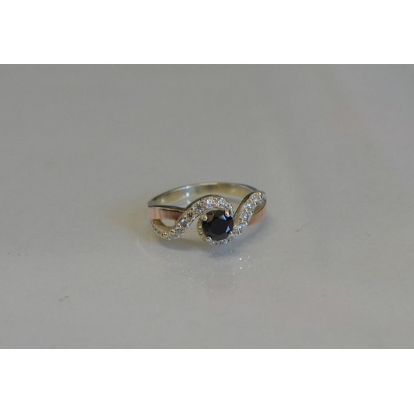 Срібна каблучка з золотими напайками (067к)