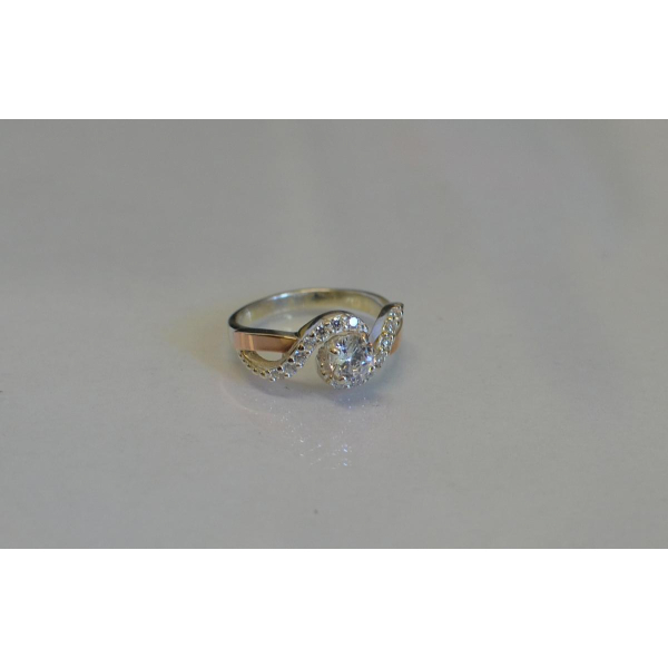 Срібна каблучка з золотими напайками (067к)