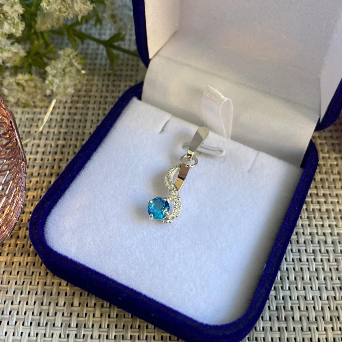 Серебряная подвеска с золотими вставками (067п)