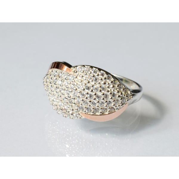 Серебряное кольцо с пластиной из золота (068к)