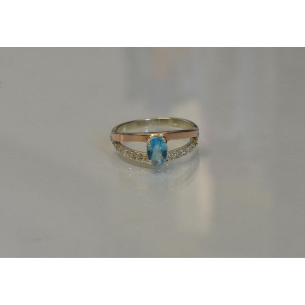 Срібна каблучка  зі вставками з золота (070к)