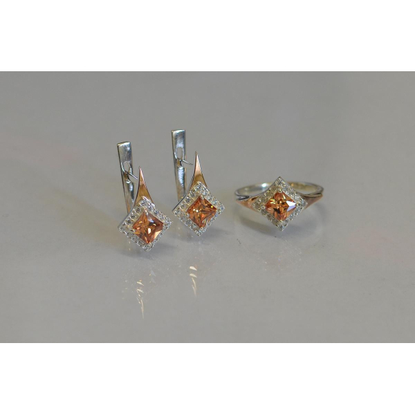 Серебряный комплект с золотыми вставками (074)