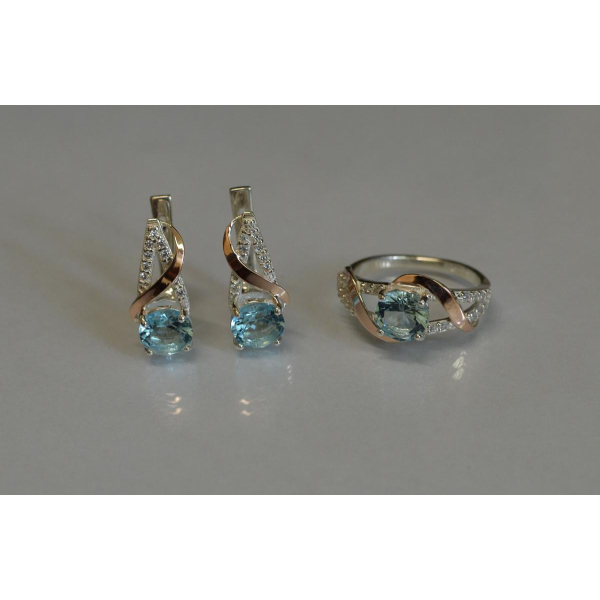 Срібний комплект прикрас з золотими вставкми (075)