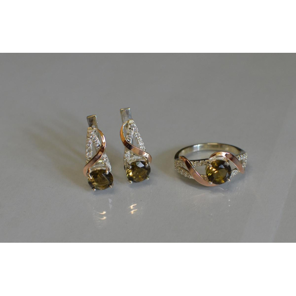 Срібний комплект прикрас з золотими вставкми (075)