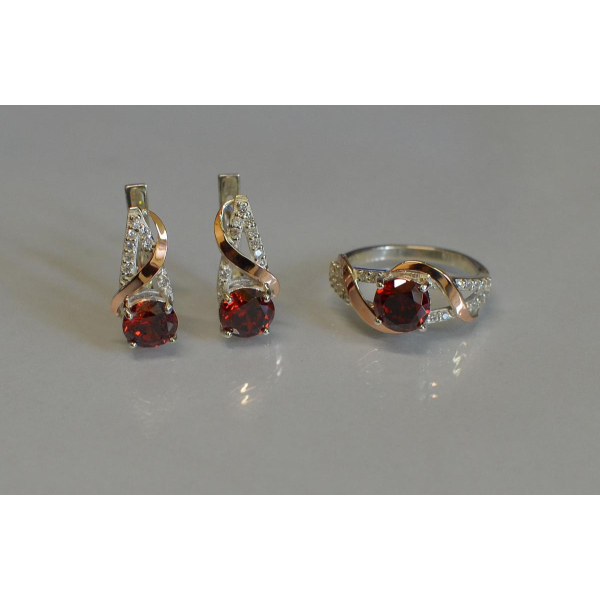 Срібний комплект прикрас з золотими вставкми (075)