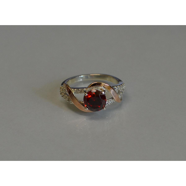 Кольцо серебряное  с золотыми накладками (075к)