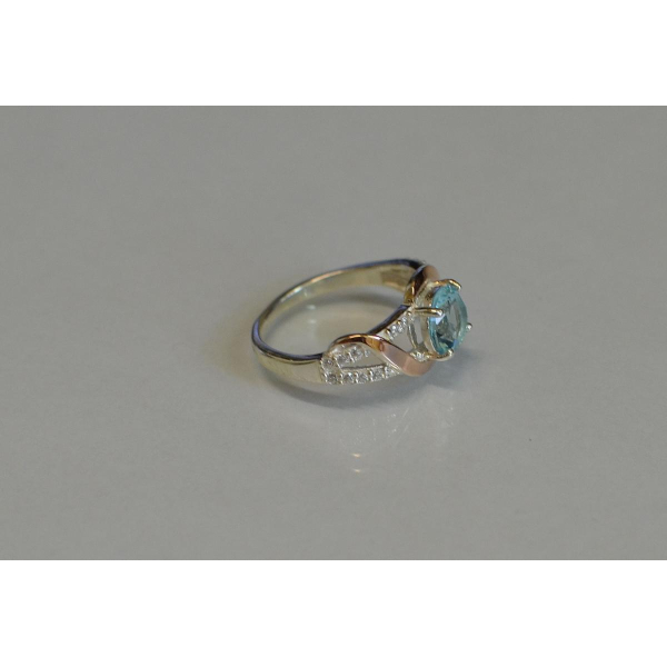 Кольцо серебряное  с золотыми накладками (075к)