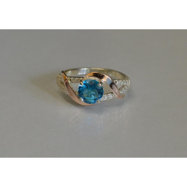 Кольцо серебряное  с золотыми накладками (075к)