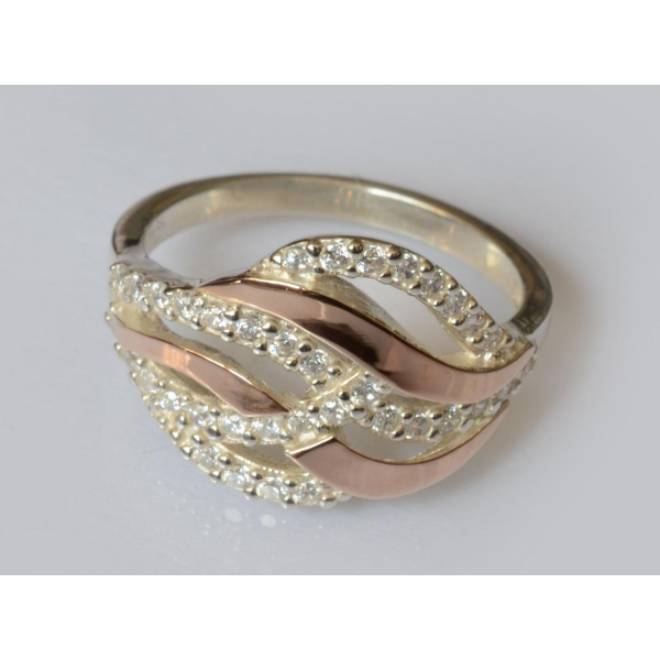 Кольцо из серебра и золотыми пластинами (077к)