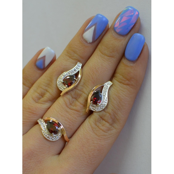 Гарнитур из серебра с золотыми накладками (078)