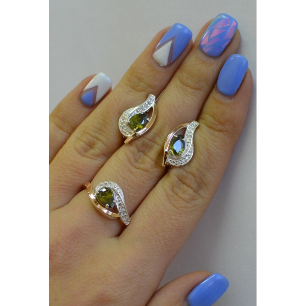 Гарнитур из серебра с золотыми накладками (078)