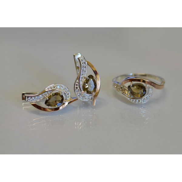 Гарнитур из серебра с золотыми накладками (078)