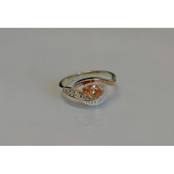 Серебряное кольцо с элементами золота (078к)