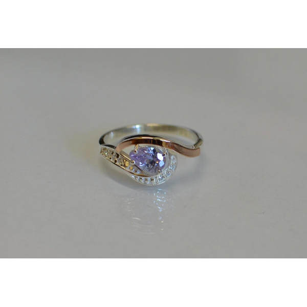 Серебряное кольцо с элементами золота (078к)